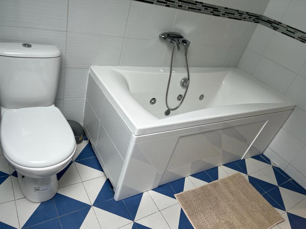 Suits & Luxury Appart Paris Montreuil Montreuil  Exterior foto